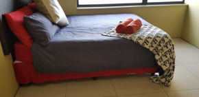 Stunning 3-Bed Apartment in Durban